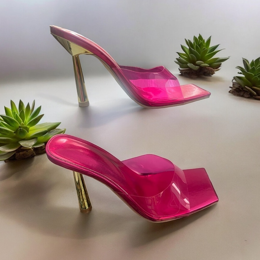 Pink Heels - Picture 2 of 9
